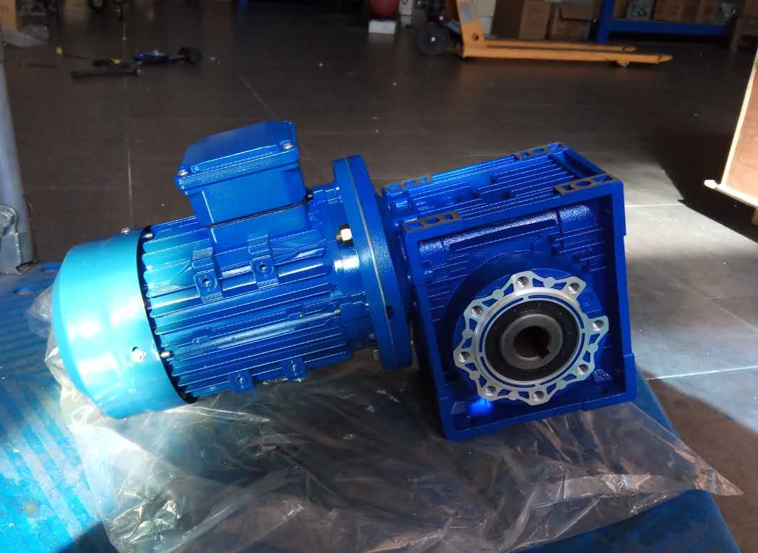 NMRV090-20-4KW,運輸機減速機,NMRV090減速器 NMRV090-20-4KW,運輸機減速機,NMRV090減速器
