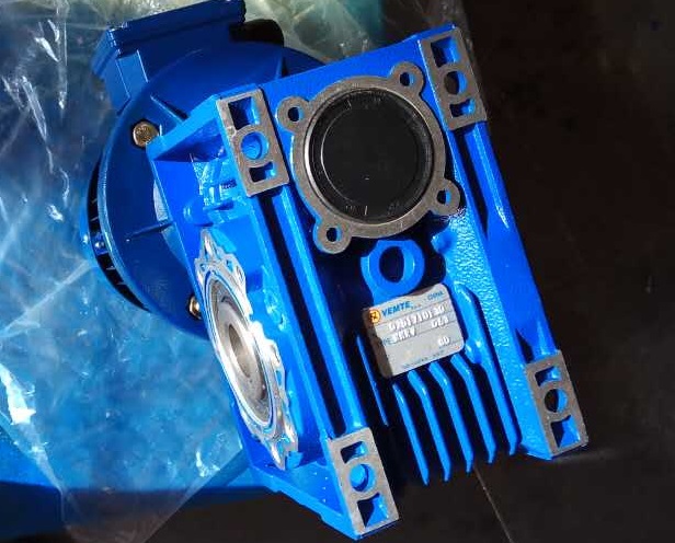 絲束水洗機(jī)減速機(jī)，NMRV050-15-0.12KW,NMRV050減速器