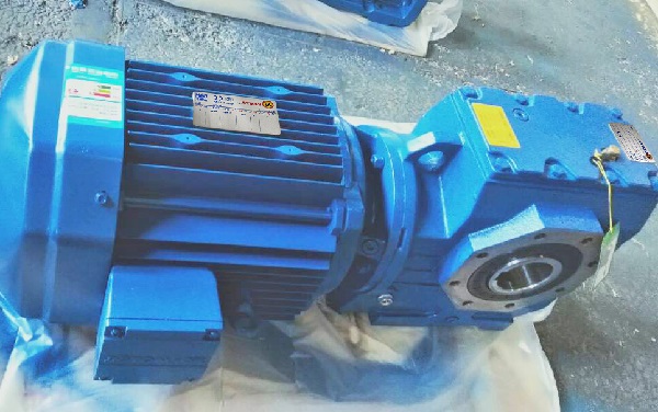 碼垛機(jī)減速機(jī)，SF107大型蝸輪減速機(jī),SF107Y22KW減速電機(jī)